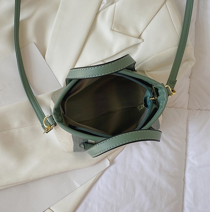 CR7994Green