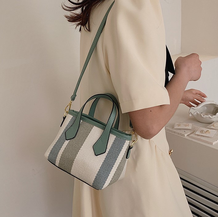CR7994Green