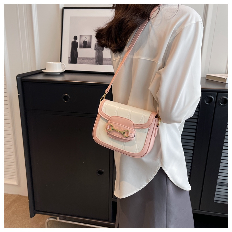 CR8128Pink-1167