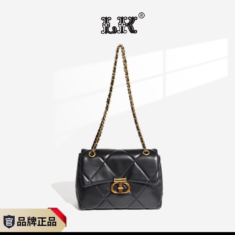 CR8430Black-048