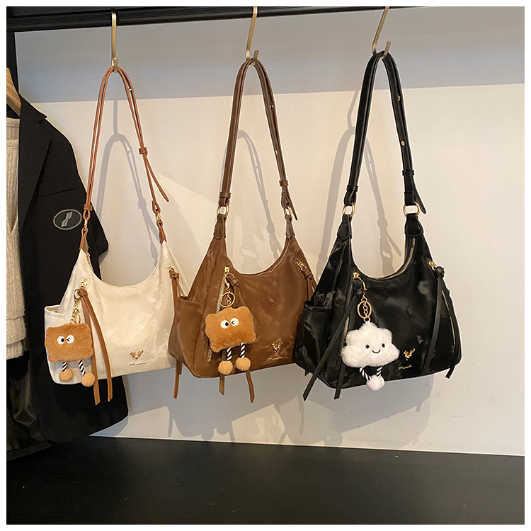CR8895Beige-3202