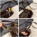 CR8894Black-6016