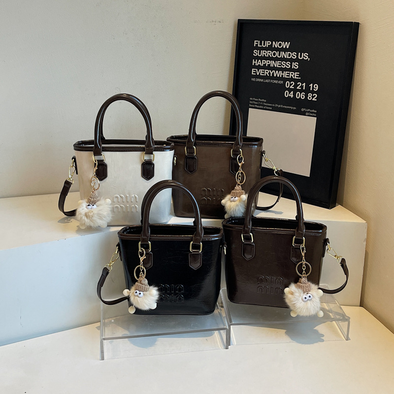 CR8918Brown-5259