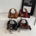 CR8921Black-6205