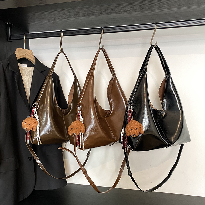 CR8948Brown-5803