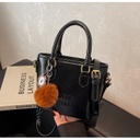 CR8909Black-5892.