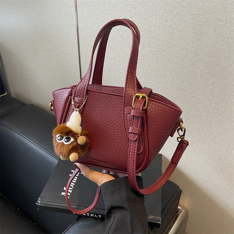 CR8927Red-676