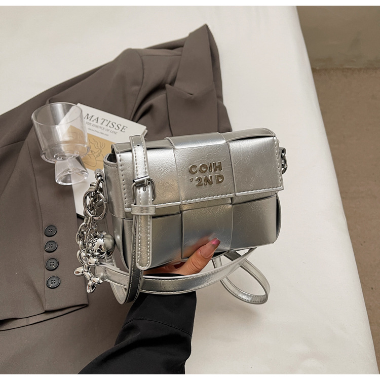 CR8934Silver-28014