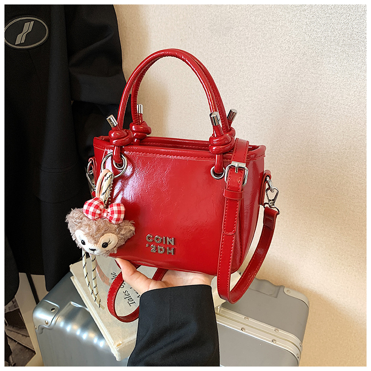 CR8947Red-28016