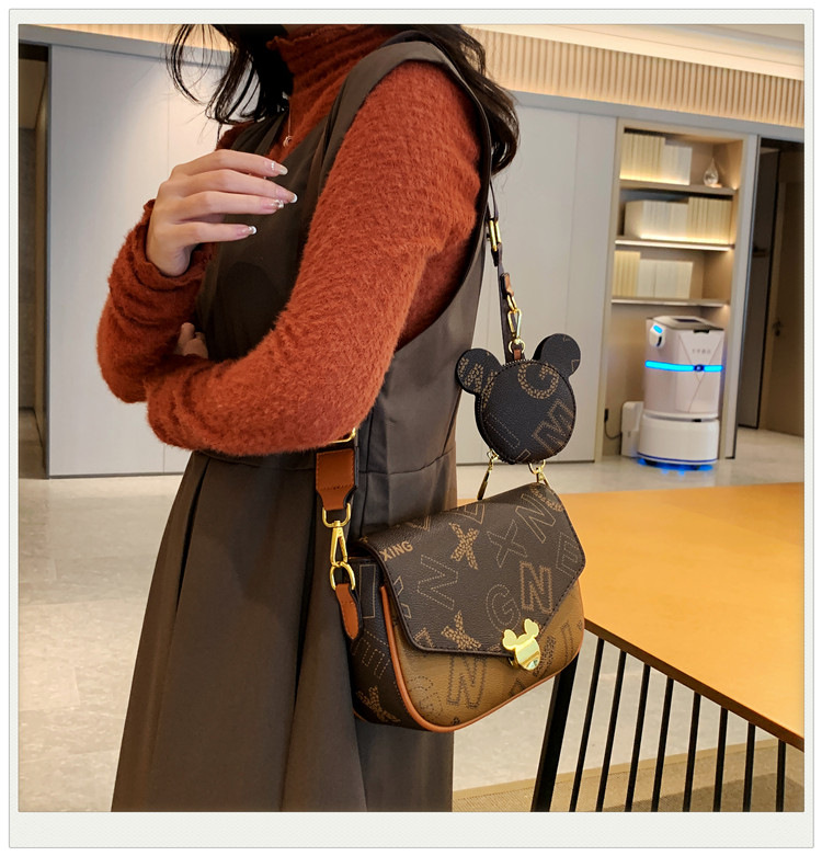 CR8011Brown