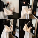 CR9186White-3157