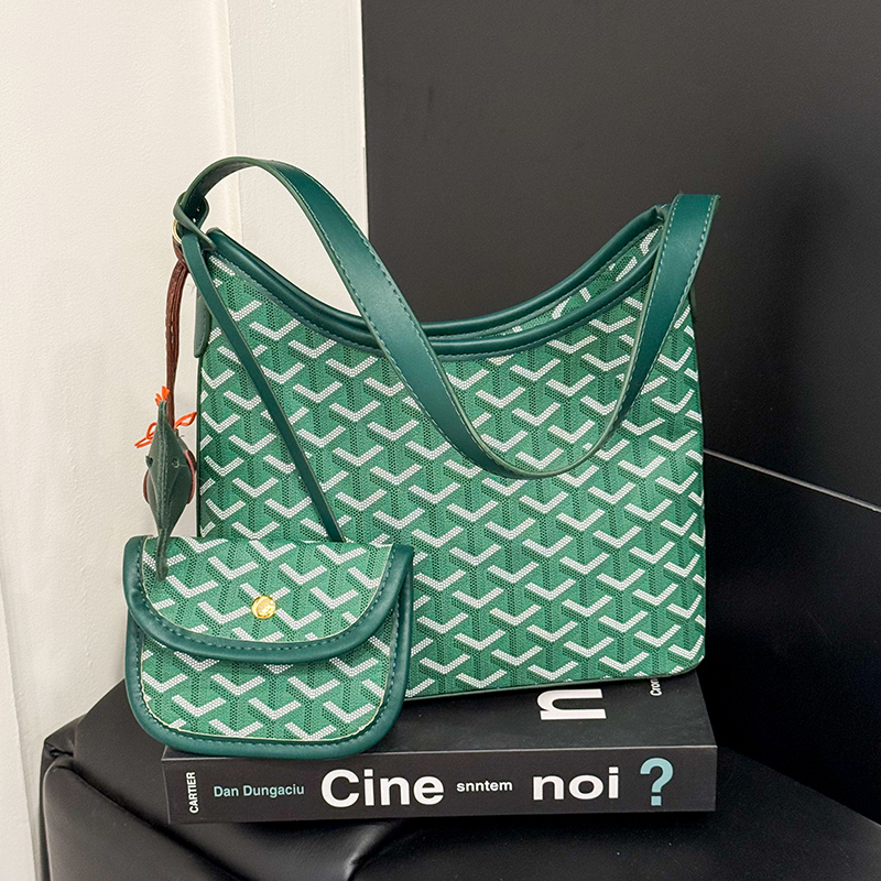 CR9202Green-41501