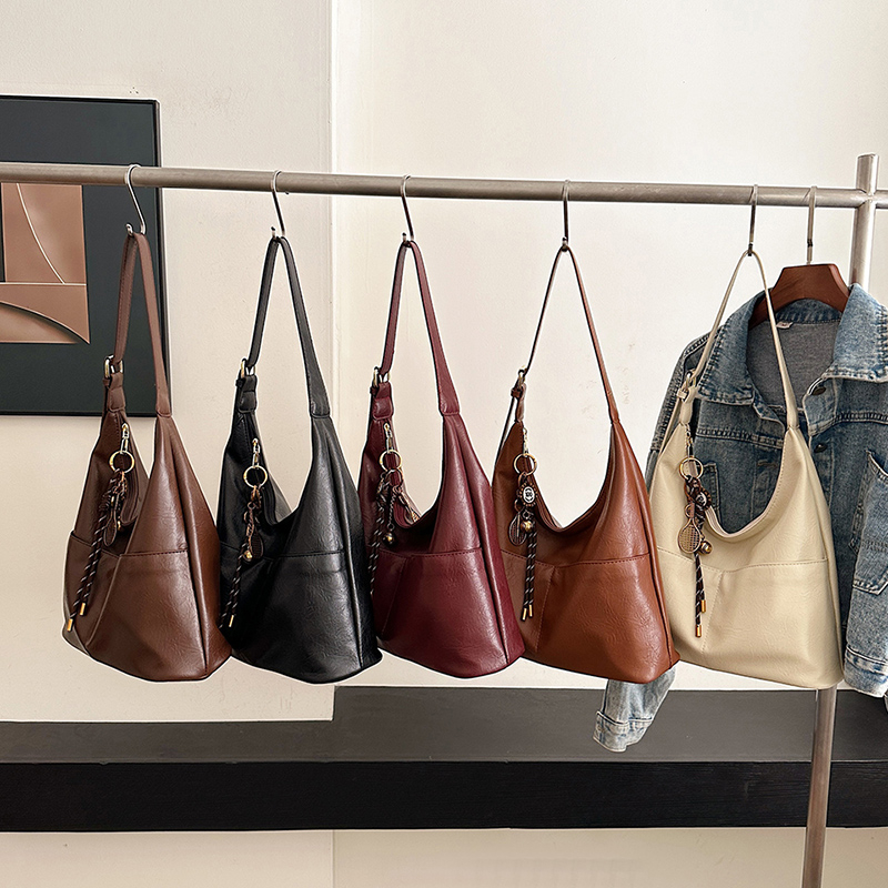 CR9199Brown-1168