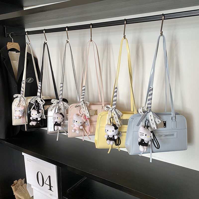 CR9298Silver-1427
