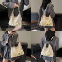 CR9300Yellow-3857