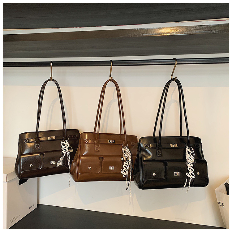 CR9302Brown-7243