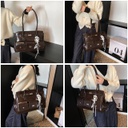 CR9302Coffee-7243