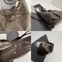 CR9318Brown-0165