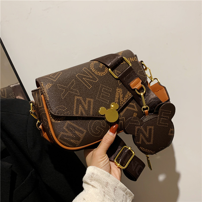 CR8011Brown-2211
