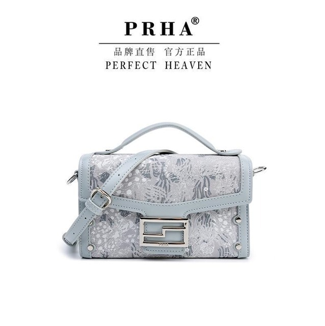 CR8107GrayBlue-6310