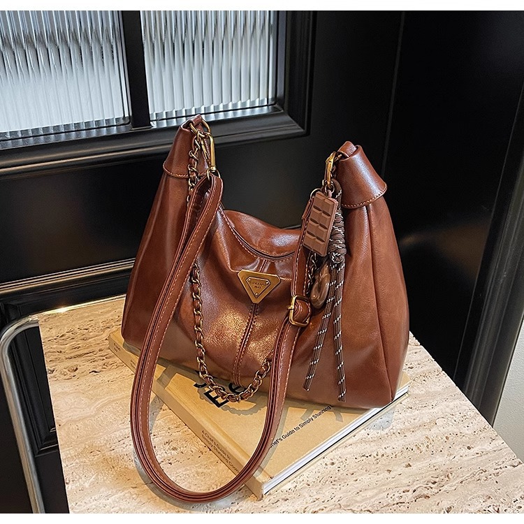 CR9201Brown-7175