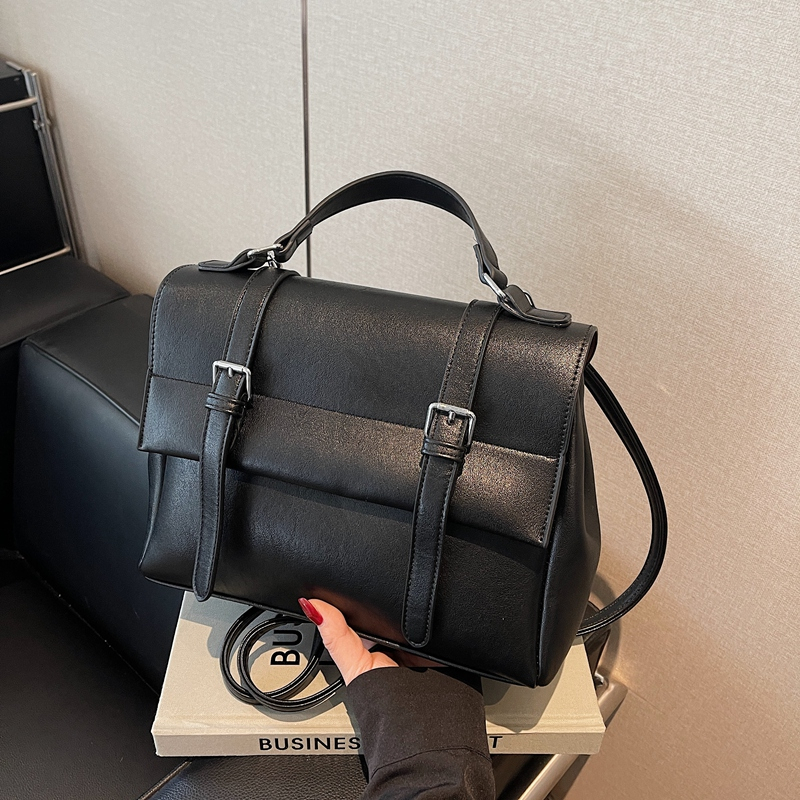 CR9305Black-9140