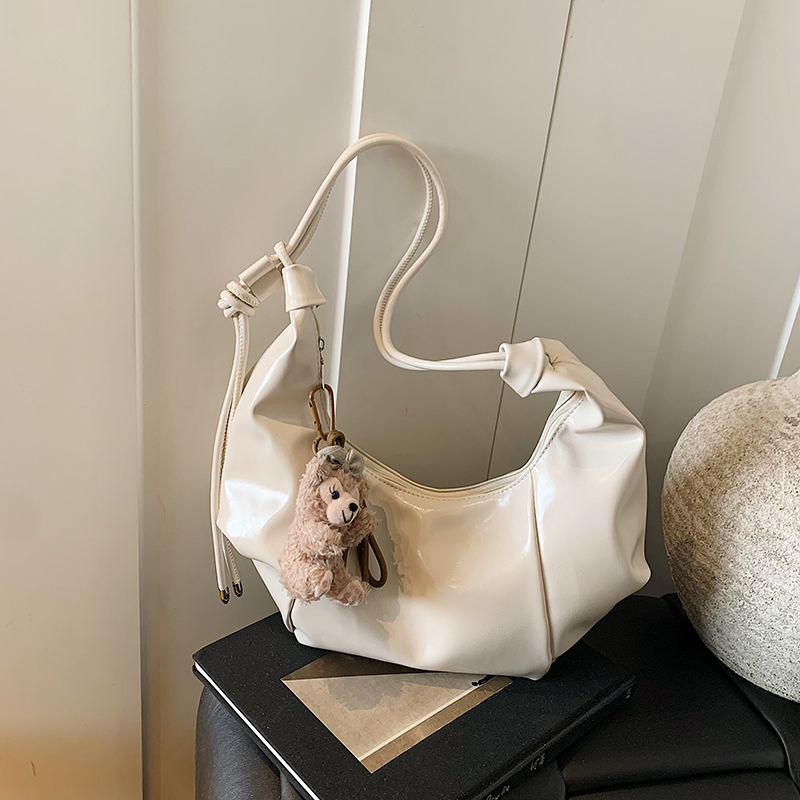 CR9310White-1650