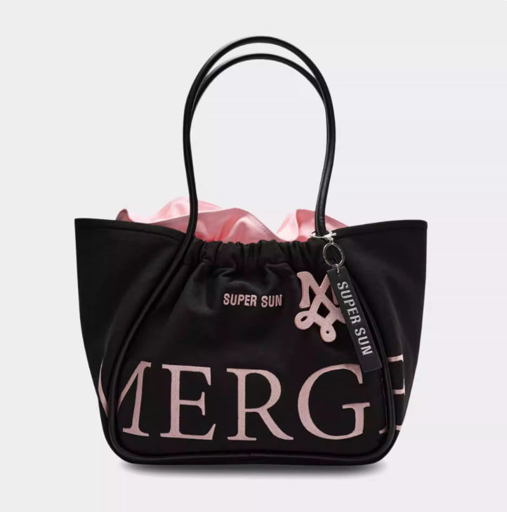 M101BLACKPINK-MERGE