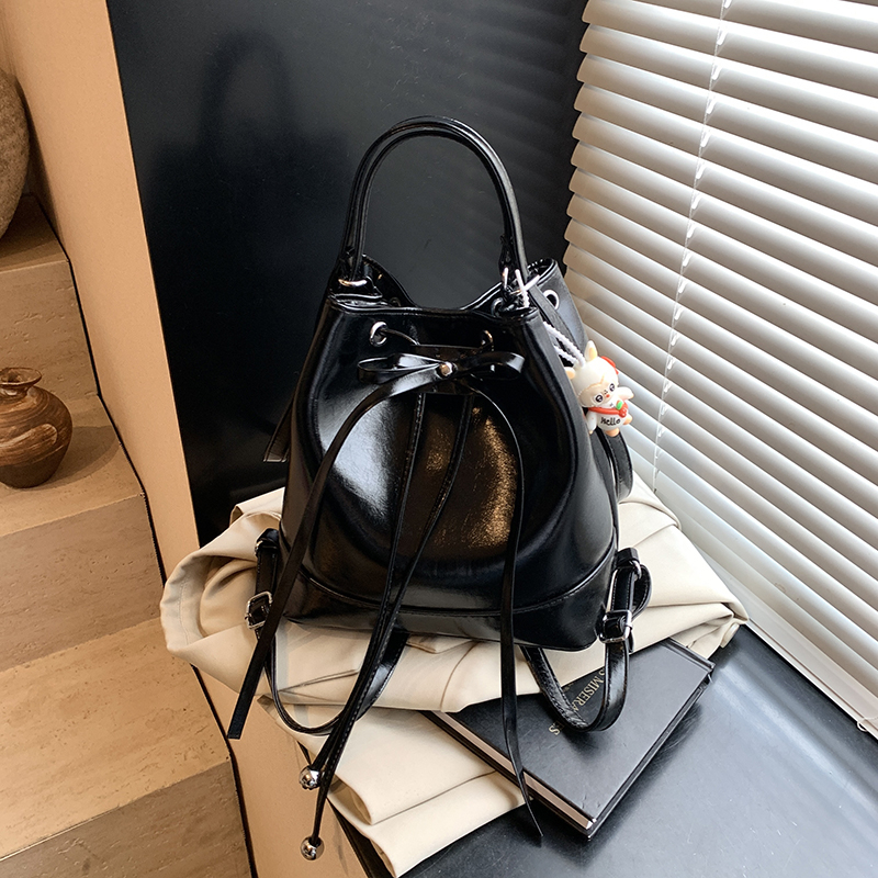 CR9358Black-6381